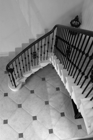 65. Anstrude Winged Staircase – Staffordshire