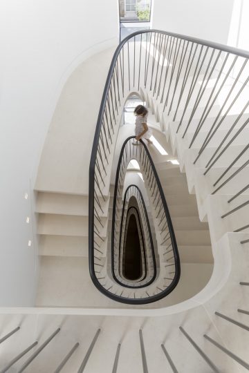 72. Four flight Cantilever staircase – London